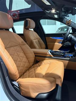 بي ام دبليو الفئة 7